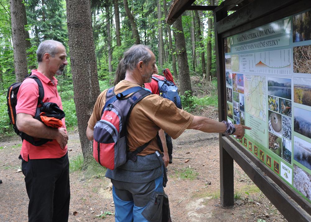 Klub �esk�ch turist� buduje zna�en� trasy v �esk�m Nizozem�.